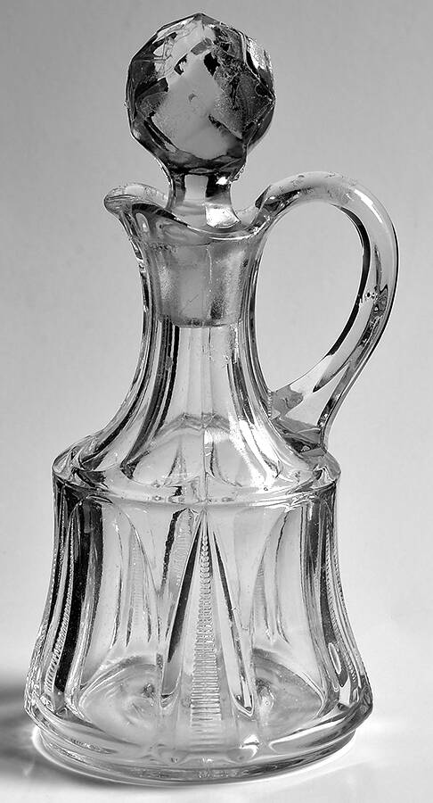 Ladders Clear Cruet & Stopper by Tarentum-1
