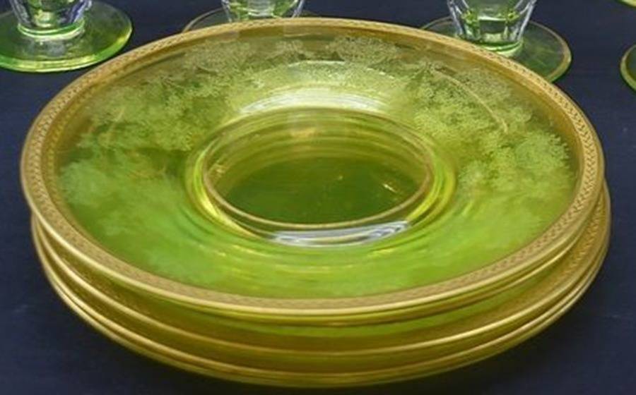 15001-9 (Vaseline Stem, Clear Bowl) Bread & Butter Plate by Tiffin-Franciscan-1