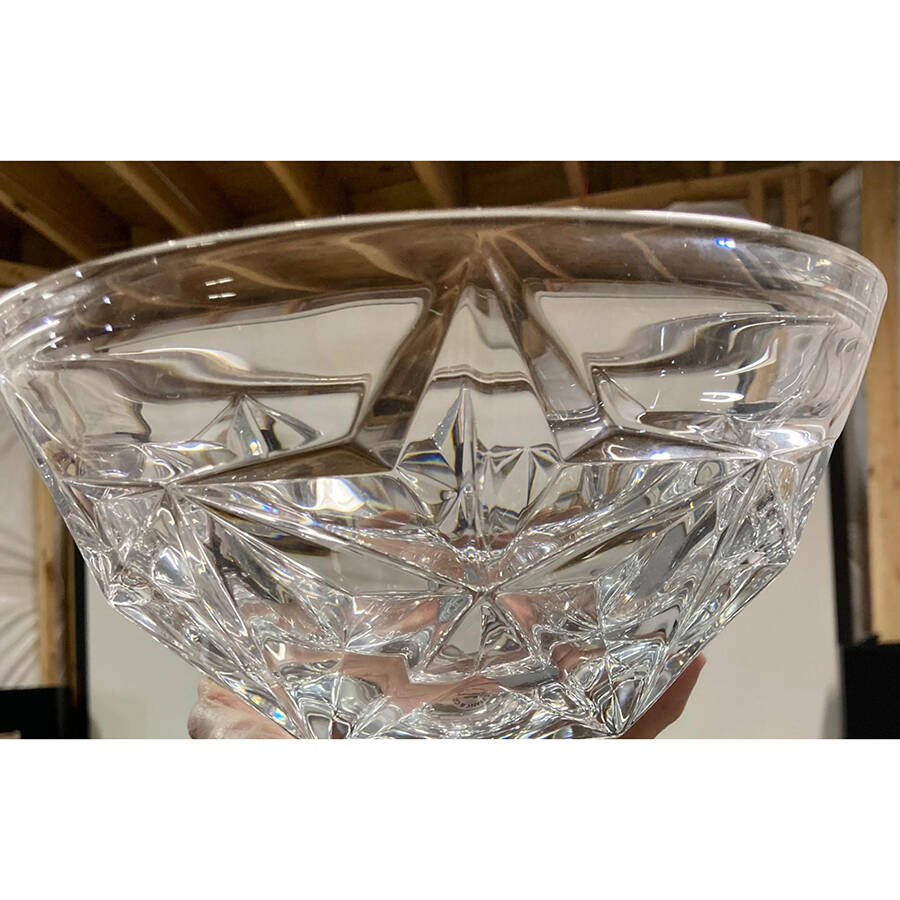 Stars 8" Round Bowl by Tiffany-1