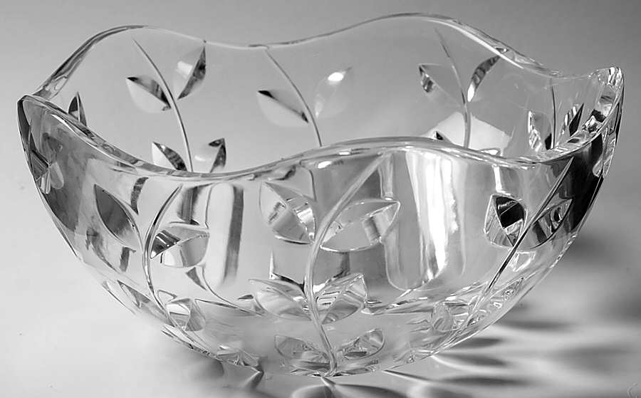 Floral Vine 9" Round Bowl by Tiffany-1