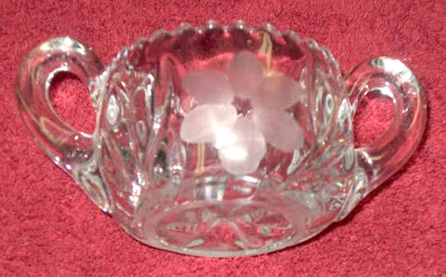 Cut 83 Clear Open Sugar by Tiffin-Franciscan-1
