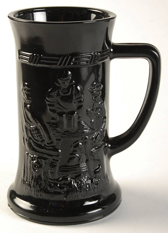 Animals & Figurines Beer Stein by Tiara-1