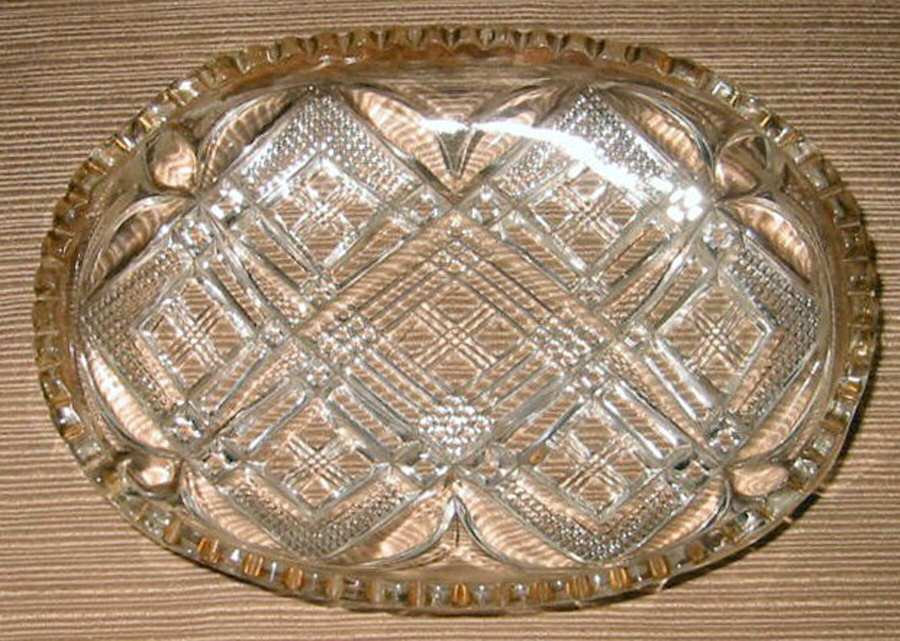 Cornell Gold Pickle Dish by Tarentum-1