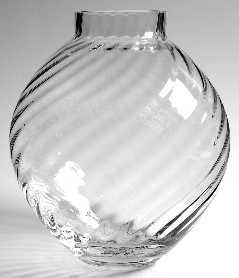 TFC29 8" Flower Vase by Tiffany-1