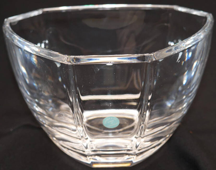 New York City Skyline 7" Triangular Bowl by Tiffany-1