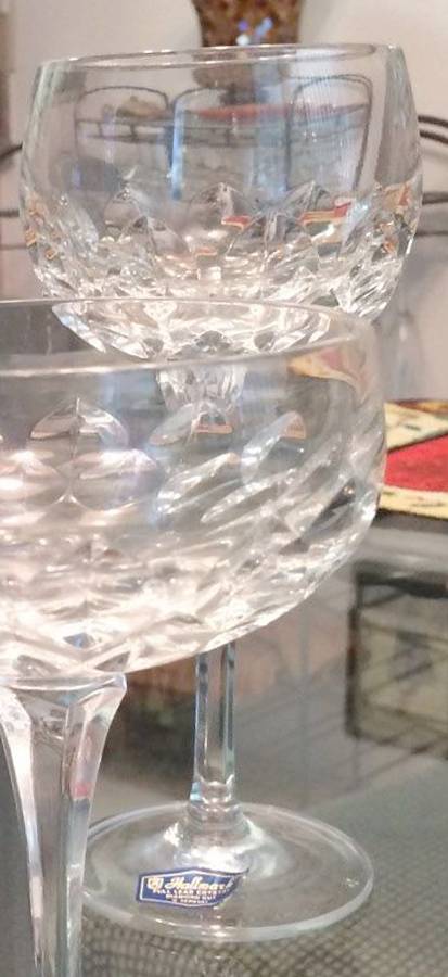 Solitaire Wine Glass by Treasure Chest-1