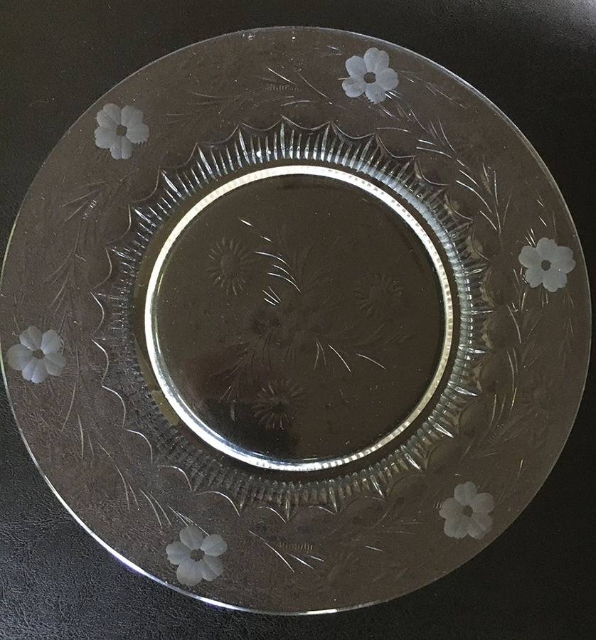15082-17 Luncheon Plate by Tiffin-Franciscan-1