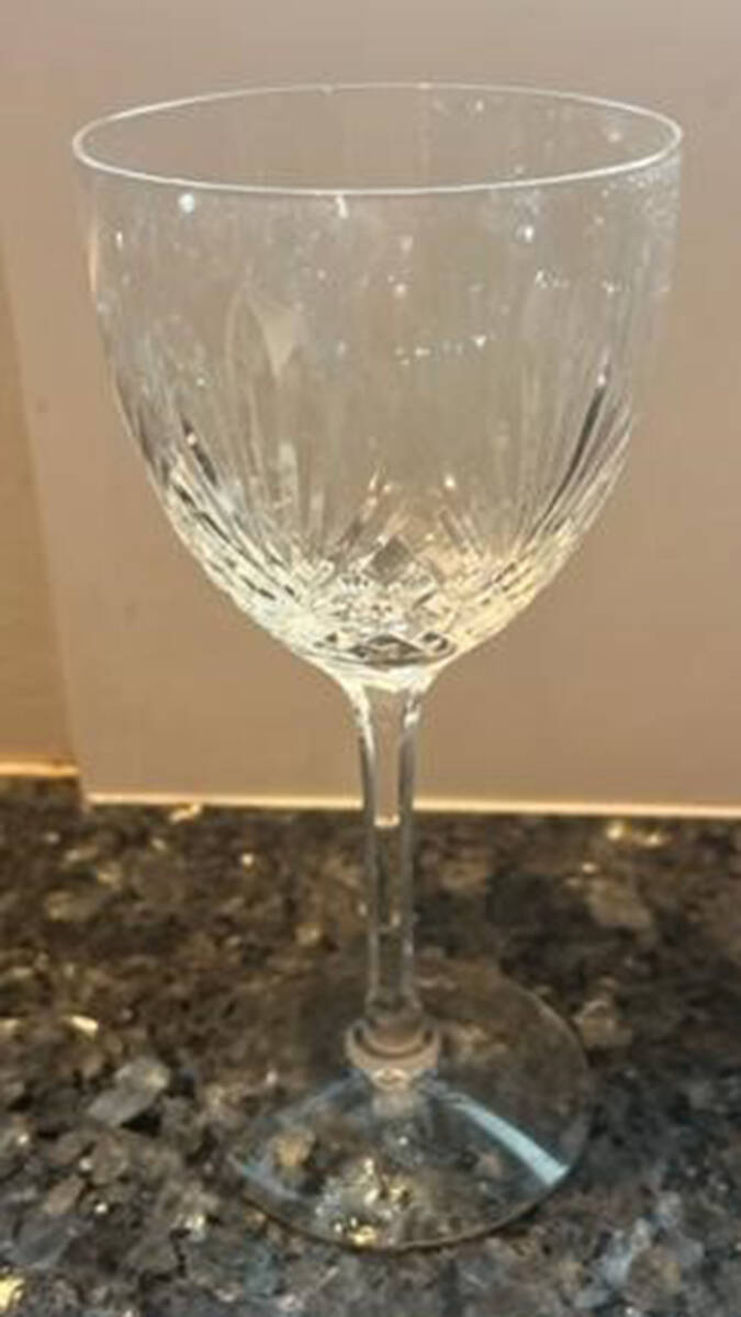 TFC85 Wine Glass by Tiffany-1