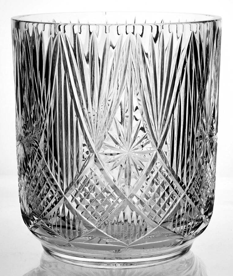 TYR23 Champagne Bucket by Tyrone Crystal-1
