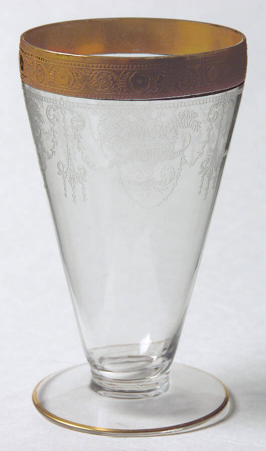 UNK106  9 Oz Footed Tumbler by Unknown Manufacturer-1