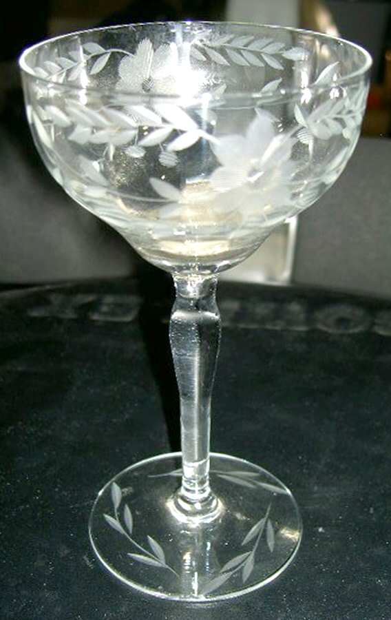 UNK110  Champagne/Tall Sherbet by Unknown Manufacturer-1