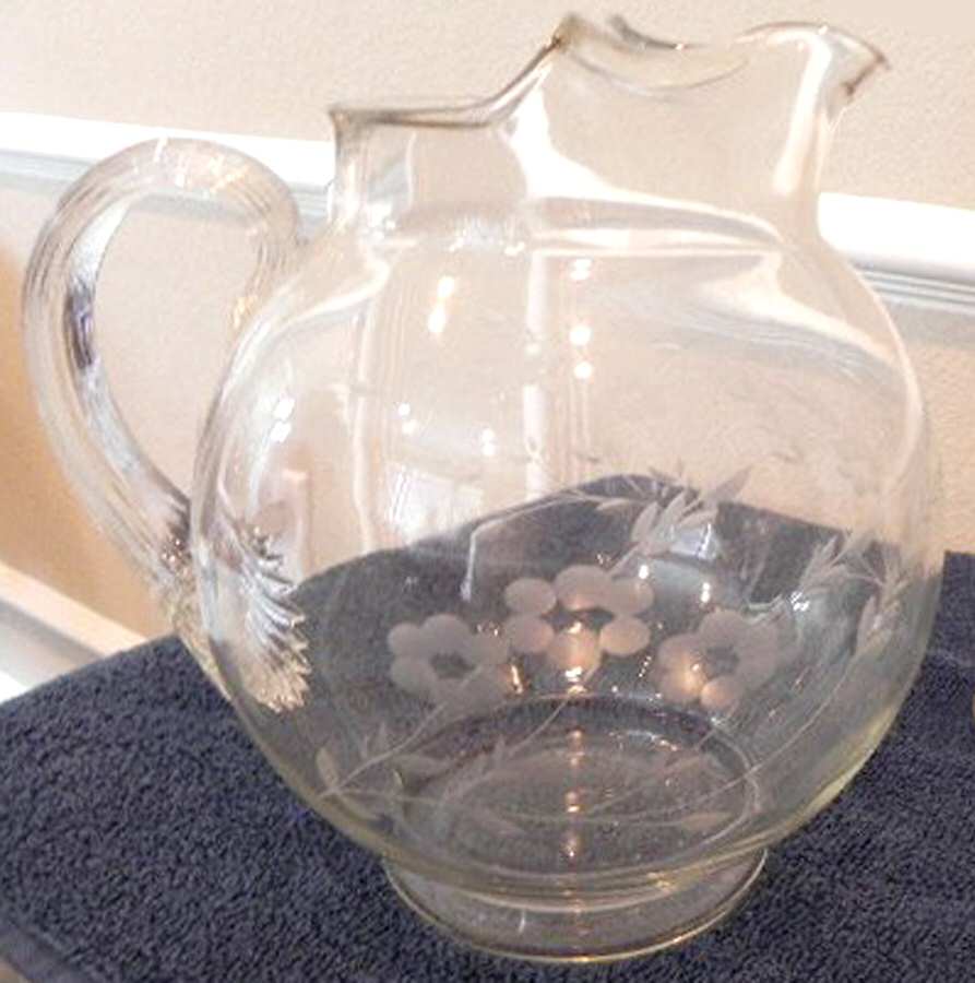 UNK224 Pitcher by Unknown Manufacturer-1