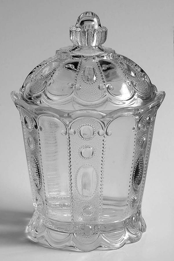 Jewel with Dewdrop Sugar Bowl & Lid by US Glass-1