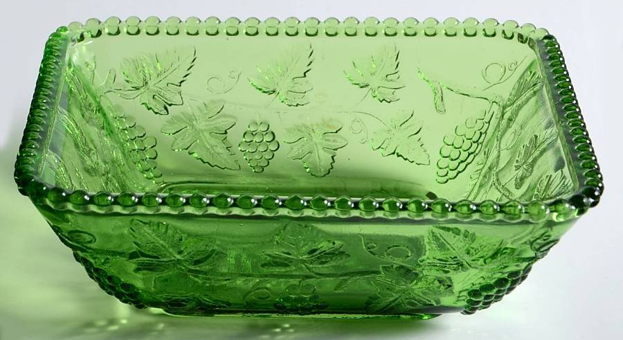 Beaded Grape Green Square Bowl 5" by US Glass-1