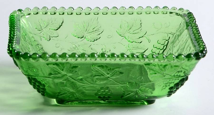 Beaded Grape Green 3" Sauce Dish by US Glass-1