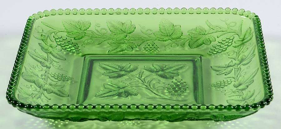 Beaded Grape Green Dinner Plate by US Glass-1