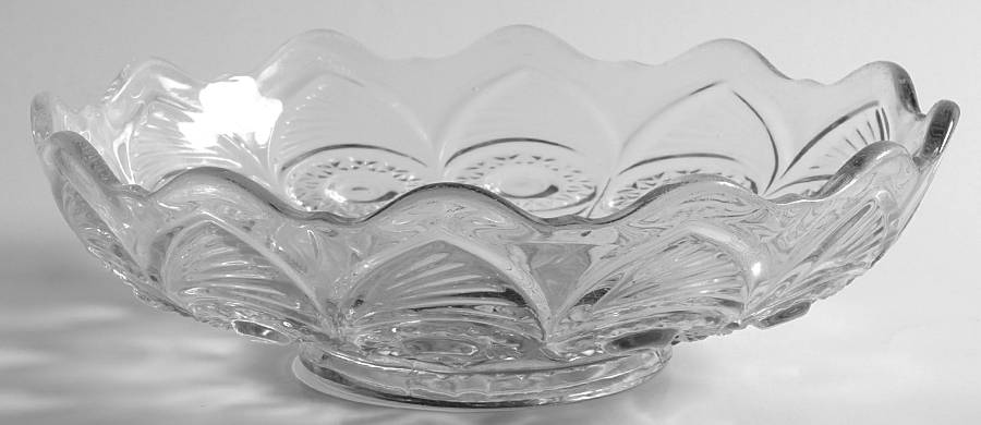 Bulls Eye and Fan Clear 8" Shallow Round Bowl by US Glass-1
