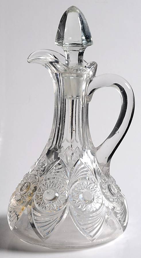Bulls Eye and Fan Clear Cruet & Stopper by US Glass-1