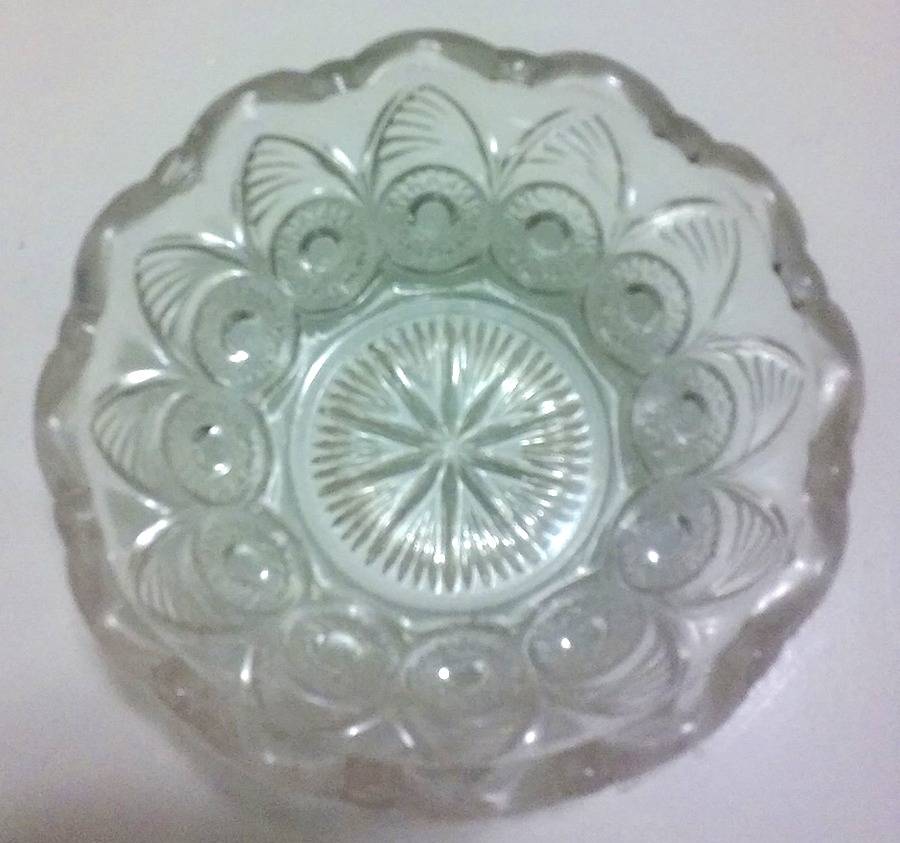Bulls Eye and Fan Clear Large Fruit Bowl by US Glass-1