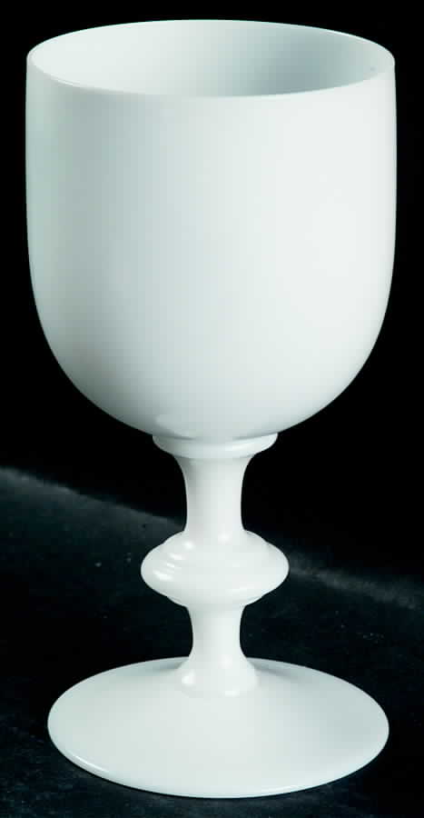 P1V4-White Water Goblet by Portieux Vallerysthal-1
