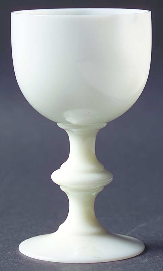 P1V4-White Wine Glass by Portieux Vallerysthal-1