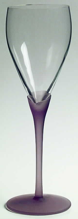 UNK691 Wine Glass by Unknown Manufacturer-1