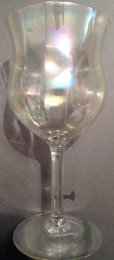 UNK923 Wine Glass by Unknown Manufacturer-1