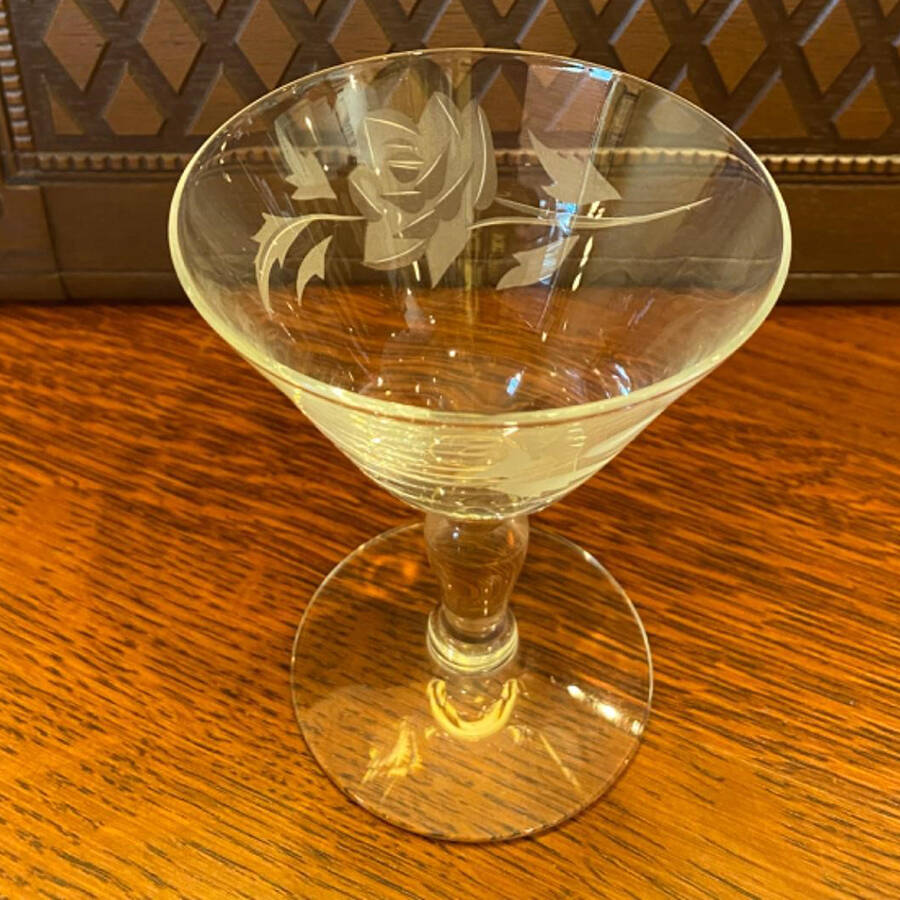 UNK978 Champagne/Tall Sherbet by Unknown Manufacturer-1