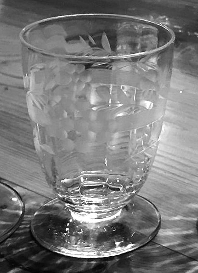 UNK1022 Juice Glass by Unknown Manufacturer-1