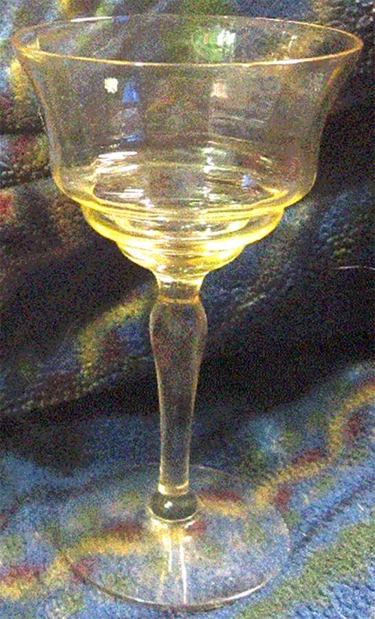 UNK1034 Yellow Liquor Cocktail by Unknown Manufacturer-1