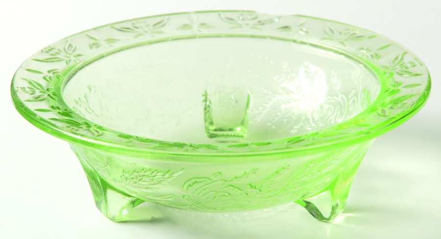 Rose and Thorn Green 5" 3-Toed Footed Bowl by US Glass-1