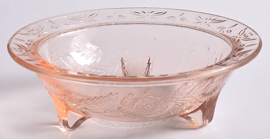Rose and Thorn Pink 5" 3-Toed Footed Bowl by US Glass-1