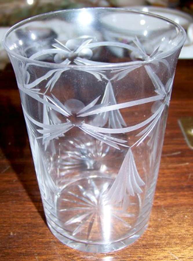 UNK1113 Flat Tumbler by Unknown Manufacturer-1