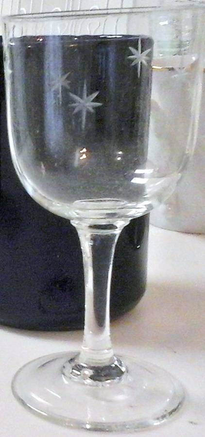 UNK1132 Claret Wine by Unknown Manufacturer-1