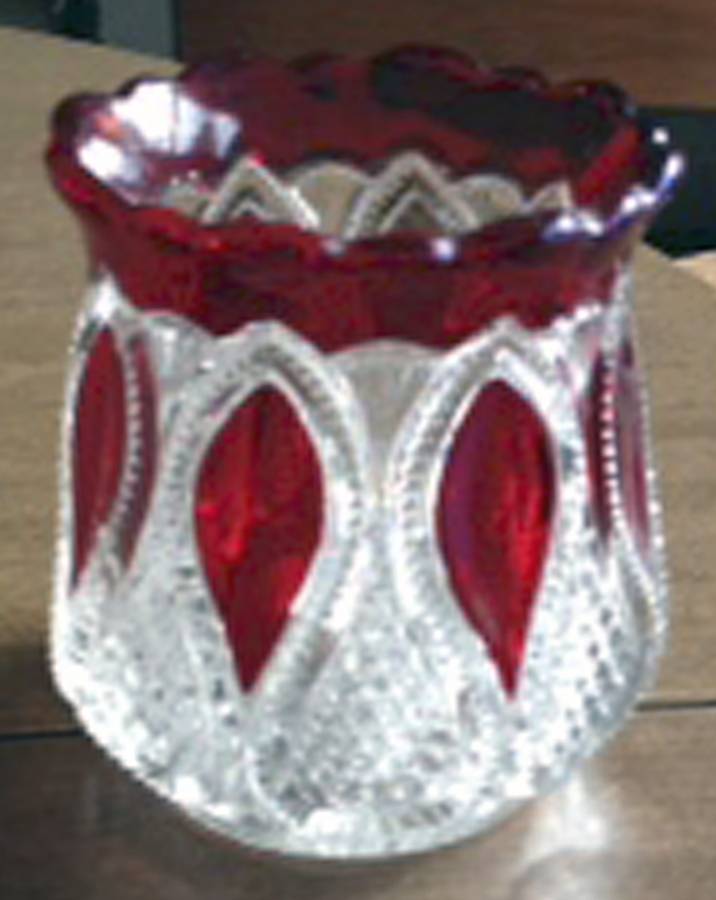 New Jersey Ruby Flash Open Spooner by US Glass-1
