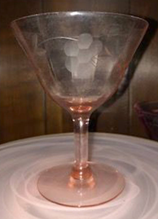 UNK1291 Wine Glass by Unknown Manufacturer-1