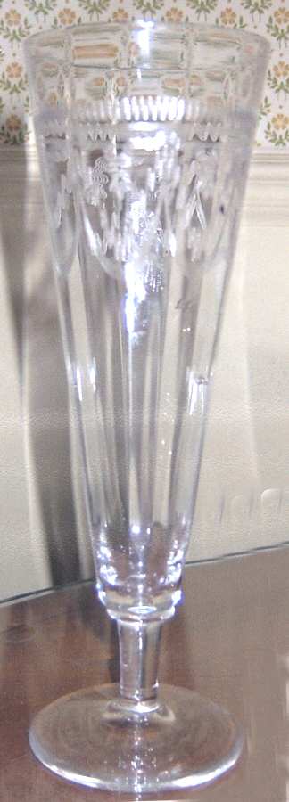 UNK1412 Pilsner Glass by Unknown Manufacturer-1