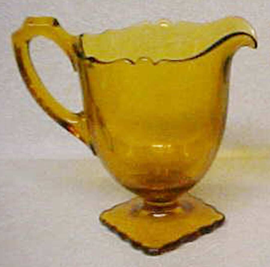 UNK1445 Creamer by Unknown Manufacturer-1