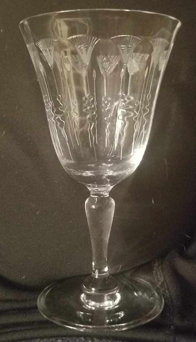 UNK1483 Wine Glass by Unknown Manufacturer-1