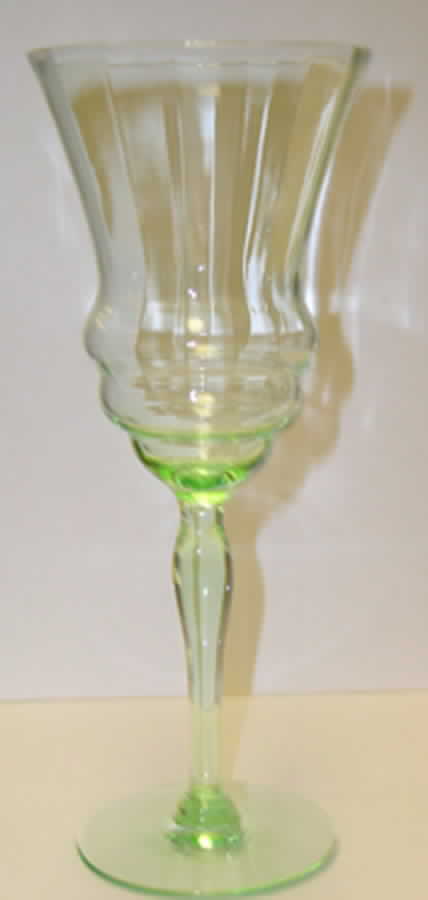 UNK1034 Green Water Goblet by Unknown Manufacturer-1