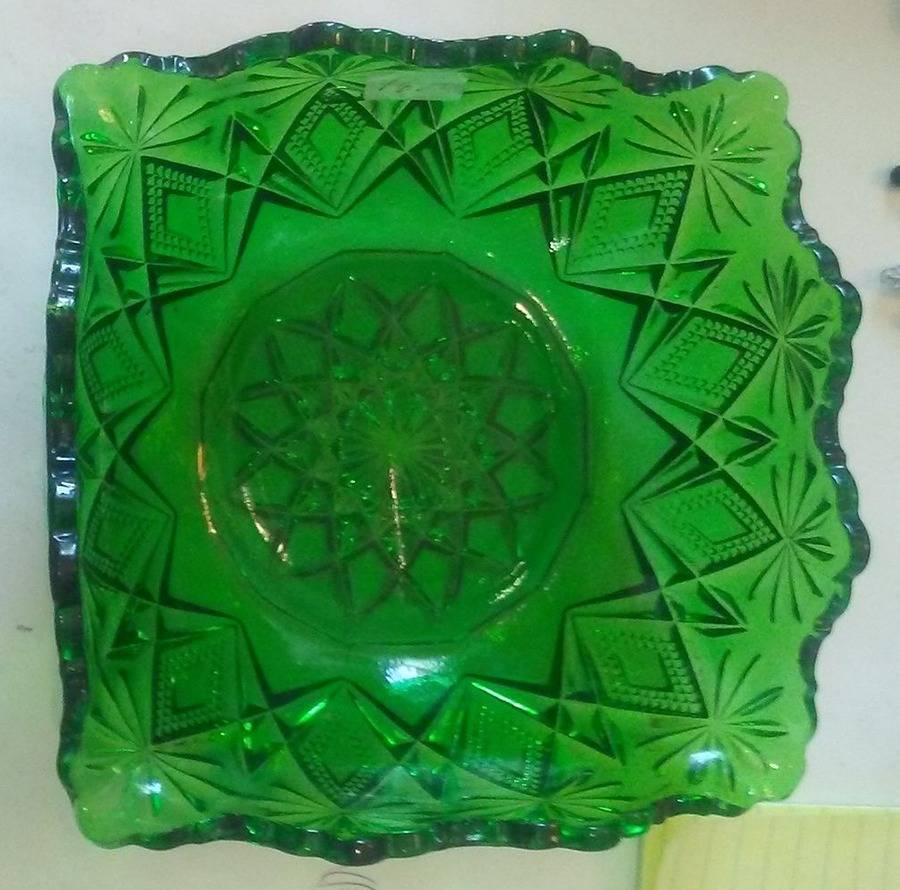 Shoshone Emerald Green Bon Bon by US Glass-1