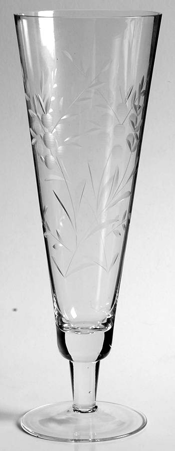 Unk1752 Pilsner Glass by Unknown Manufacturer-1