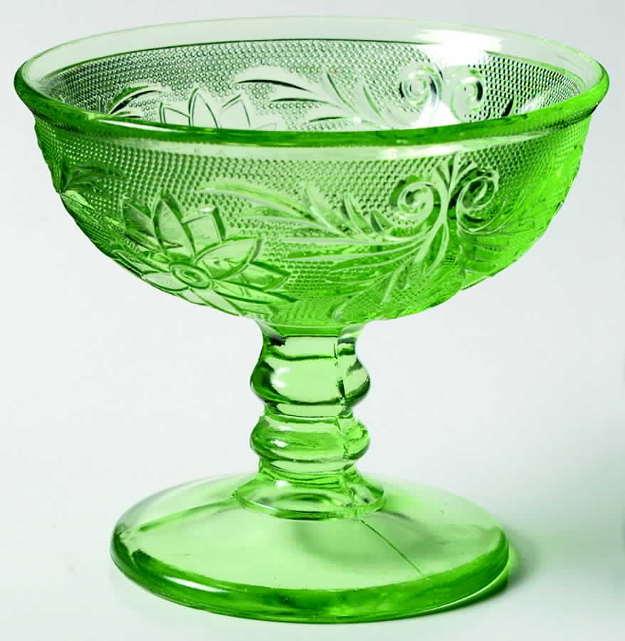 UNK1806 Green Champagne/Tall Sherbet by Unknown Manufacturer-1