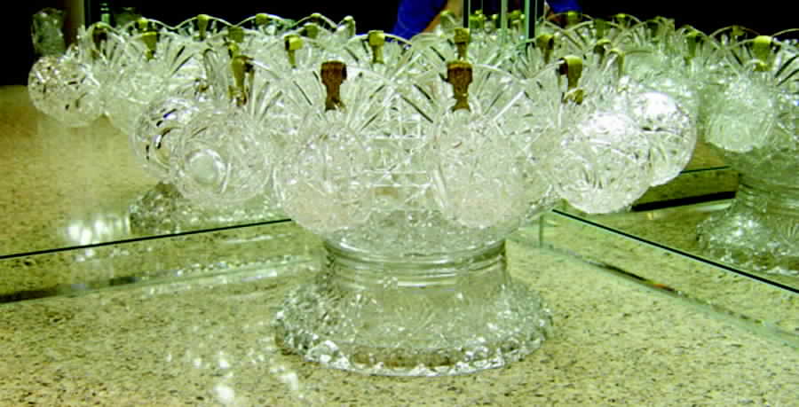 Brazilian Clear (14 Piece) Punch Set (Bowl ,Stand &12 Cups) by Fostoria-1