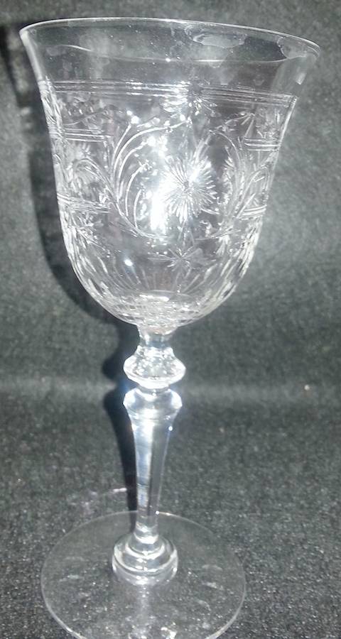 UNK2032 Wine Glass by Unknown Manufacturer-1