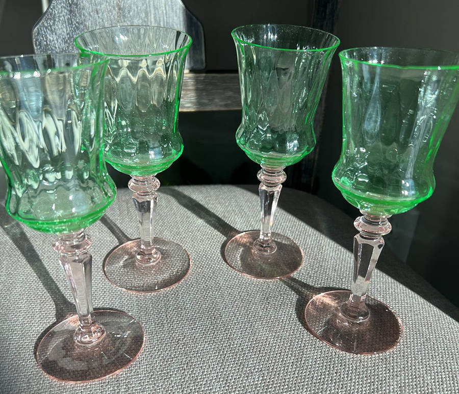 UNK2161 Wine Glass by Unknown Manufacturer-1