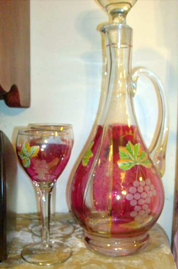 UNK2625 Decanter & Stopper by Unknown Manufacturer-1