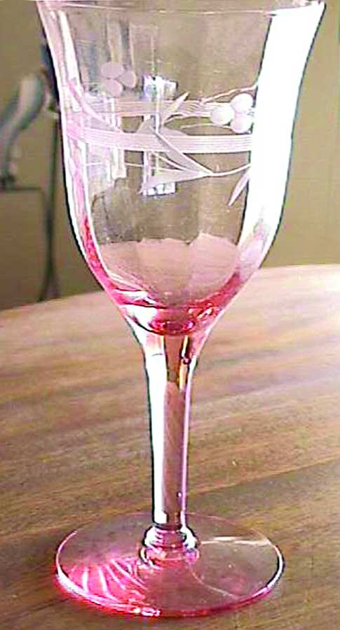 UNK2573 Water Goblet by Unknown Manufacturer-1