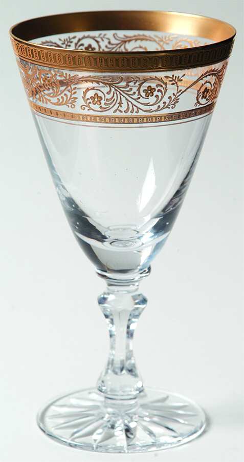 UNK2905 Wine Glass by Unknown Manufacturer-1