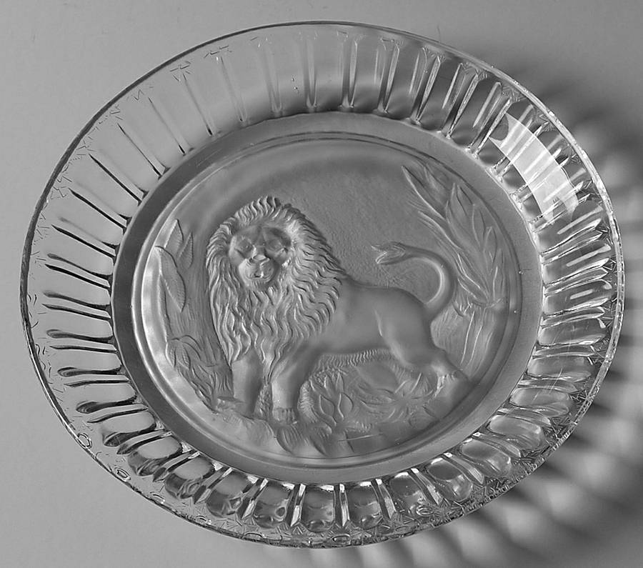 Lion Cheese Dish No Lid by Unknown Manufacturer-1